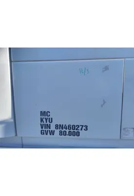 VOLVO VNL DOOR, COMPARTMENT