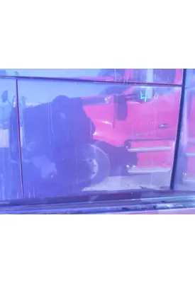 VOLVO VNL DOOR, COMPARTMENT