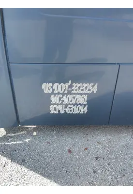 VOLVO VNL DOOR, COMPARTMENT