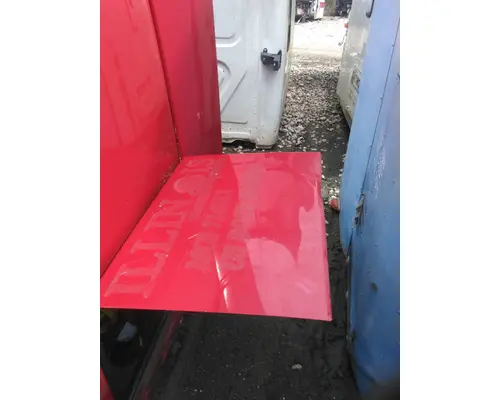VOLVO VNL DOOR, COMPARTMENT