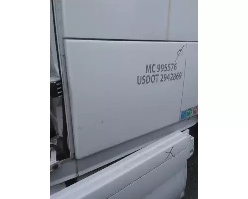VOLVO VNL DOOR, COMPARTMENT