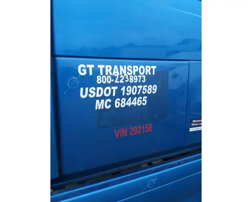 VOLVO VNL DOOR, COMPARTMENT