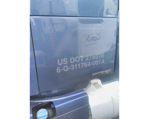 VOLVO VNL DOOR, COMPARTMENT