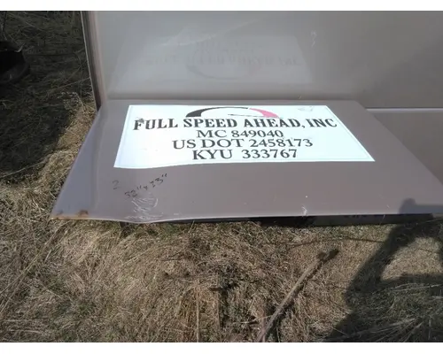 VOLVO VNL DOOR, COMPARTMENT