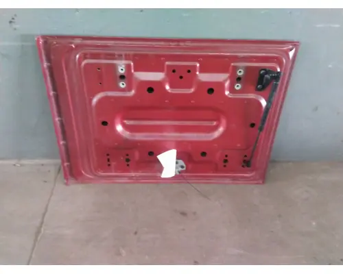 VOLVO VNL DOOR, COMPARTMENT