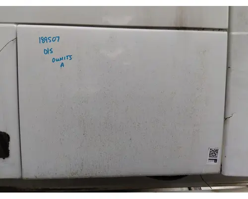 VOLVO VNL DOOR, COMPARTMENT