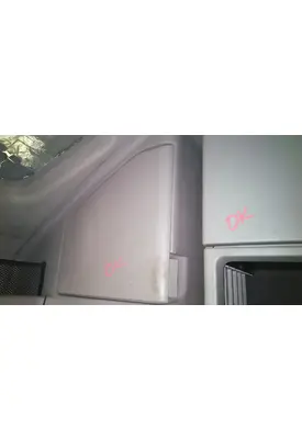 VOLVO VNL DOOR, COMPARTMENT