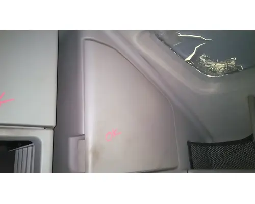 VOLVO VNL DOOR, COMPARTMENT