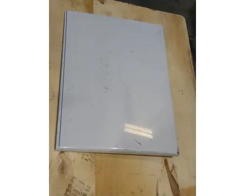 VOLVO VNL DOOR, COMPARTMENT