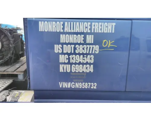 VOLVO VNL DOOR, COMPARTMENT