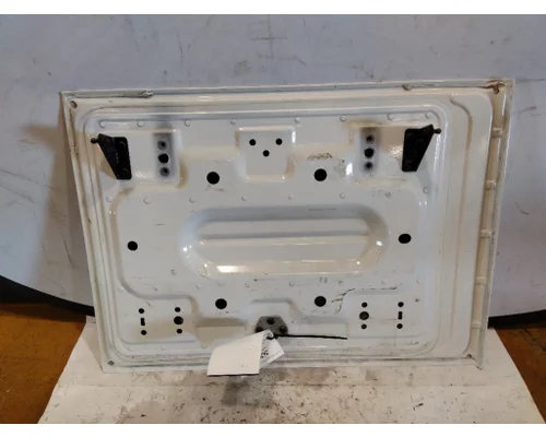 VOLVO VNL DOOR, COMPARTMENT