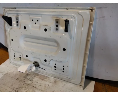 VOLVO VNL DOOR, COMPARTMENT