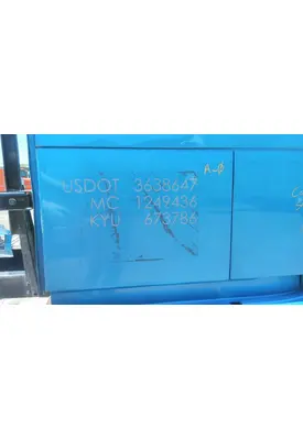 VOLVO VNL DOOR, COMPARTMENT