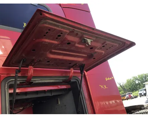 VOLVO VNL DOOR, COMPARTMENT