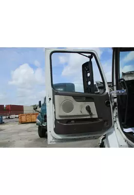 VOLVO VNL DOOR ASSEMBLY, FRONT