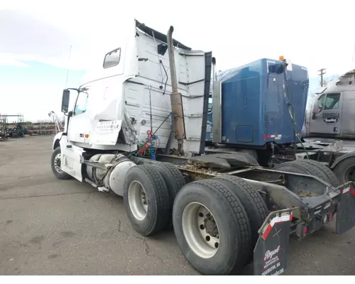 VOLVO VNL DOOR ASSEMBLY, FRONT