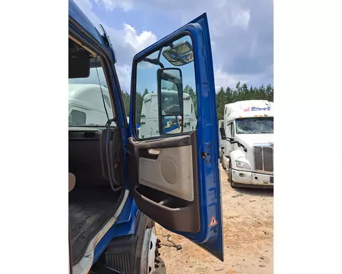 VOLVO VNL DOOR ASSEMBLY, FRONT