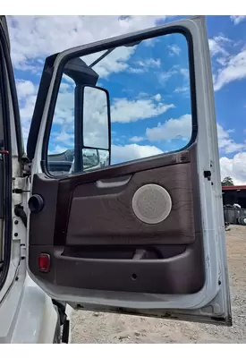 VOLVO VNL DOOR ASSEMBLY, FRONT