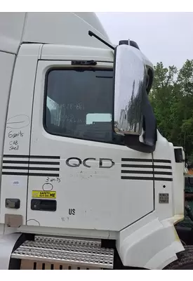 VOLVO VNL DOOR ASSEMBLY, FRONT