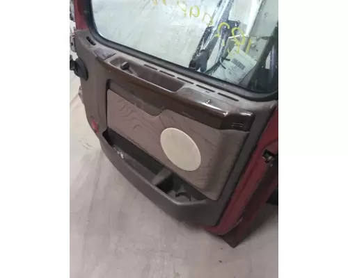 VOLVO VNL DOOR ASSEMBLY, FRONT