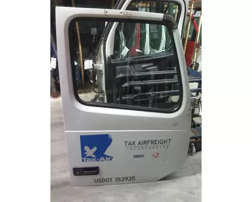 VOLVO VNL DOOR ASSEMBLY, FRONT