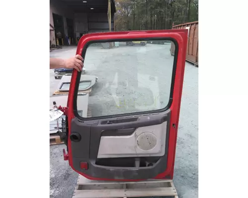 VOLVO VNL DOOR ASSEMBLY, FRONT