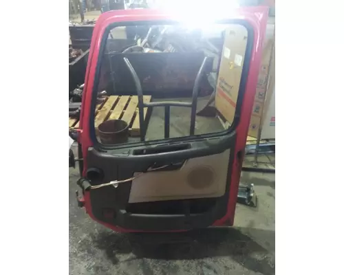 VOLVO VNL DOOR ASSEMBLY, FRONT