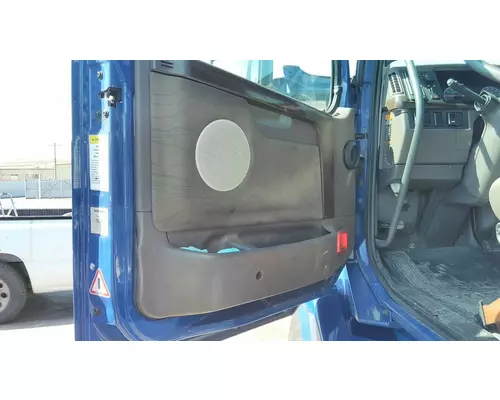 VOLVO VNL DOOR ASSEMBLY, FRONT