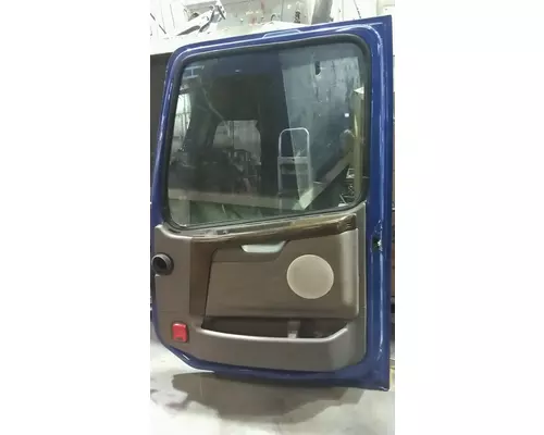 VOLVO VNL DOOR ASSEMBLY, FRONT