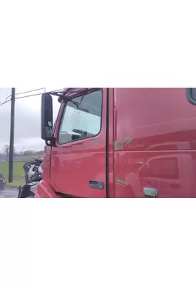 VOLVO VNL DOOR ASSEMBLY, FRONT