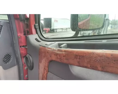 VOLVO VNL DOOR ASSEMBLY, FRONT