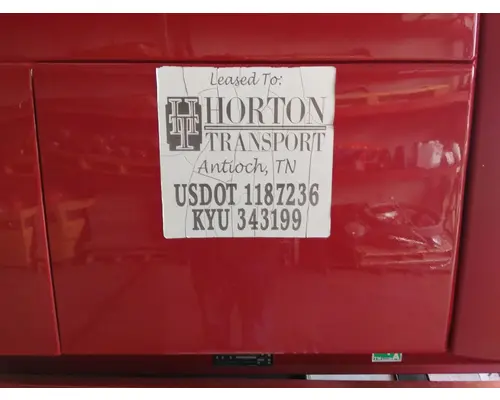 VOLVO VNL DOOR ASSEMBLY, REAR OR BACK