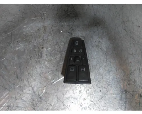 VOLVO VNL DOOR ELECTRICAL SWITCH