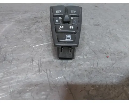 VOLVO VNL DOOR ELECTRICAL SWITCH