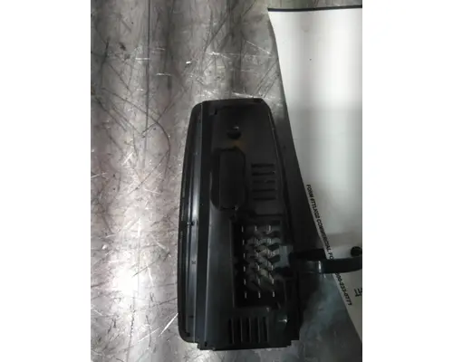 VOLVO VNL DOOR ELECTRICAL SWITCH