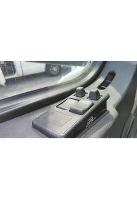 VOLVO VNL DOOR ELECTRICAL SWITCH