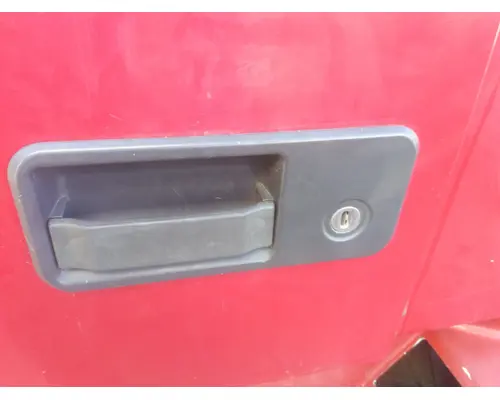 VOLVO VNL DOOR HANDLE
