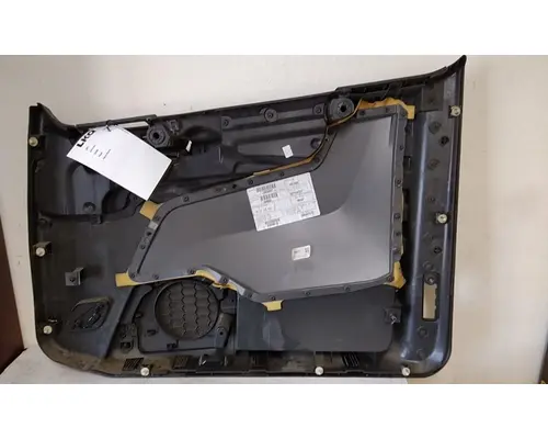 VOLVO VNL DOOR INTERIOR PANEL