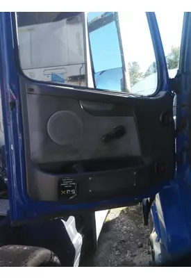 VOLVO VNL DOOR INTERIOR PANEL