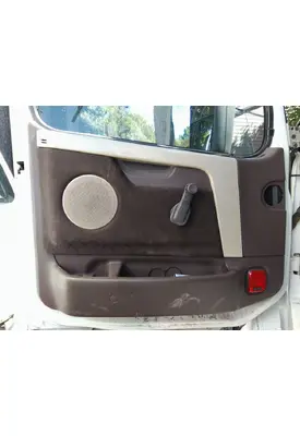 VOLVO VNL DOOR INTERIOR PANEL