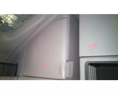 VOLVO VNL DOOR INTERIOR PANEL