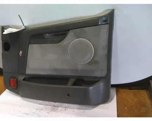 VOLVO VNL DOOR INTERIOR PANEL