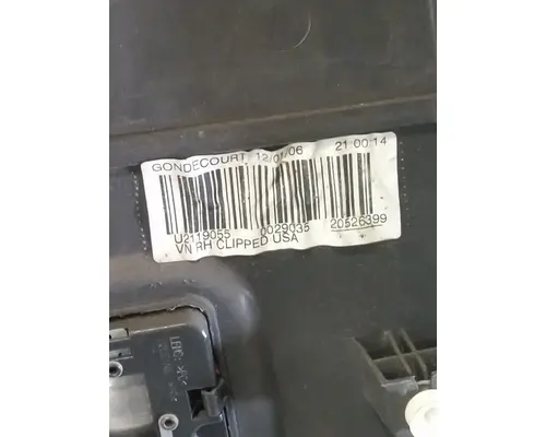 VOLVO VNL DOOR INTERIOR PANEL