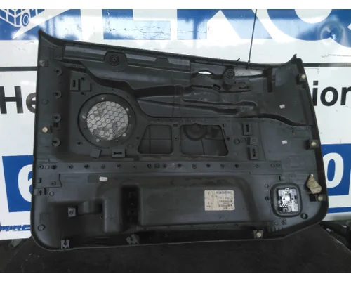 VOLVO VNL DOOR INTERIOR PANEL