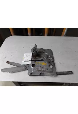 VOLVO VNL DOOR WINDOW REGULATOR