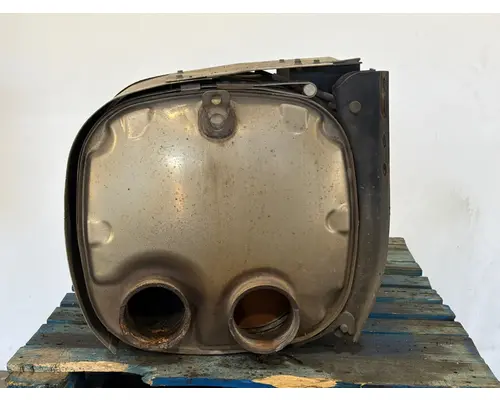 VOLVO VNL DPF (Diesel Particulate Filter)