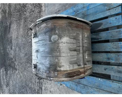 VOLVO VNL DPF (Diesel Particulate Filter)