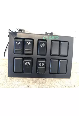 VOLVO VNL Dash / Console Switch