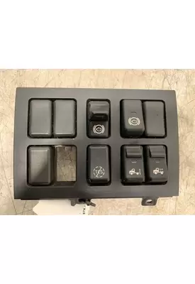 VOLVO VNL Dash / Console Switch