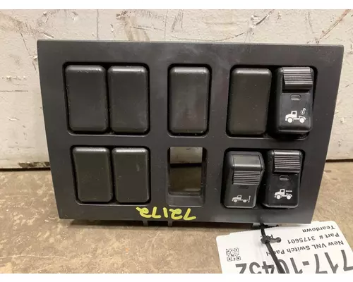 VOLVO VNL Dash  Console Switch